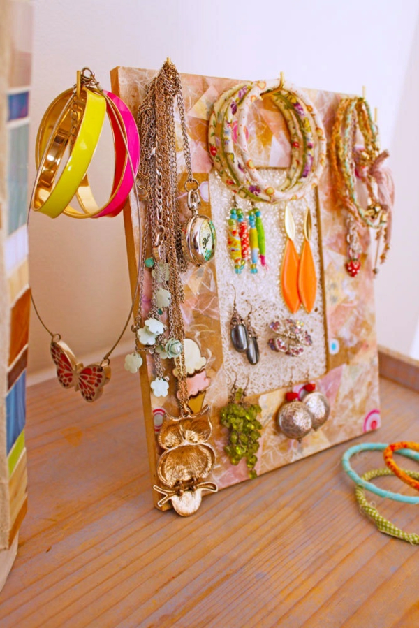 Schmuckständer selber machen - DIY-Ideen für Schmuckaufbewahrung