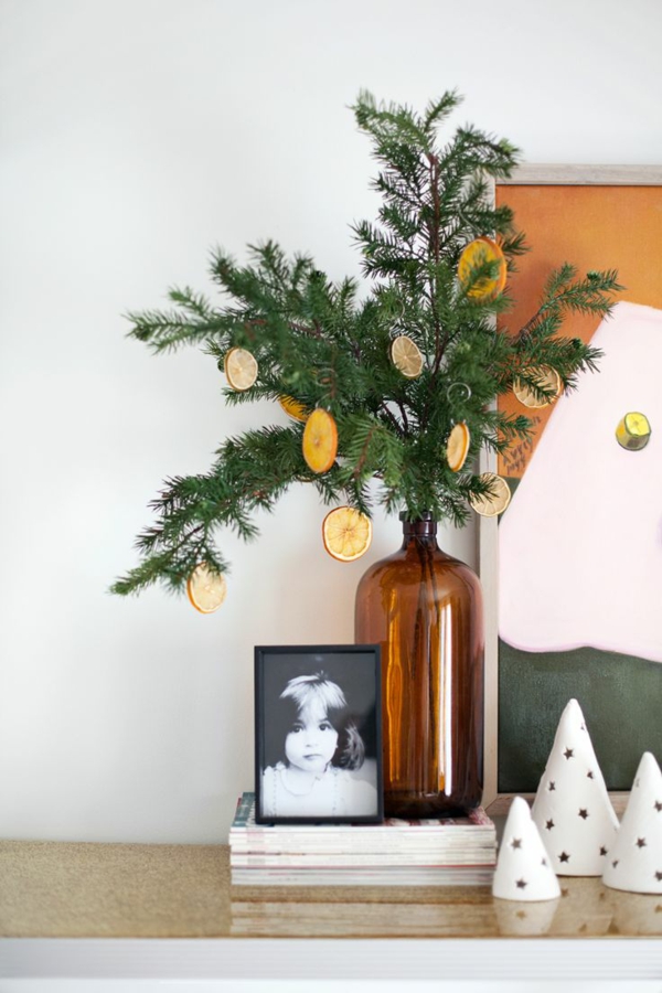 Weihnachtsschmuck basteln trockene orangenscheiben deko ideen