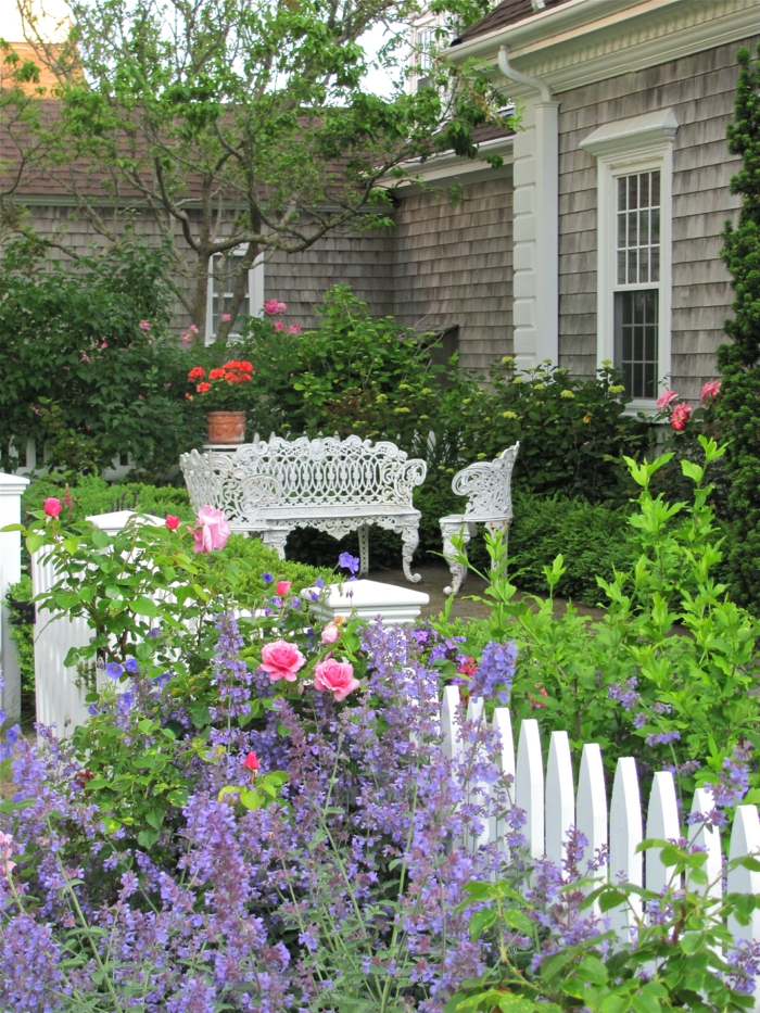 Gartenideen für kleine Gärten - Wie Sie Ihren Außenbereich schöner machen