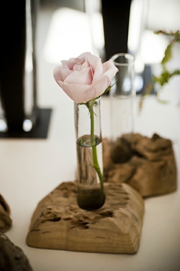 coole deko ideen baum stumpf vase selber rose