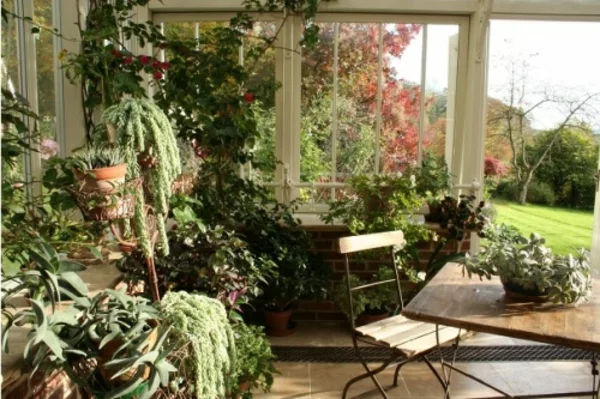 sonnenstrahlen wintergarten design idee vorschlag entspannen