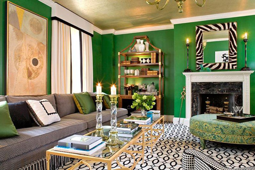 Golden fantastische Decke graue Sofa grüne Wände