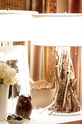 Triebholz Lampe Vase Spiegel Flur Design