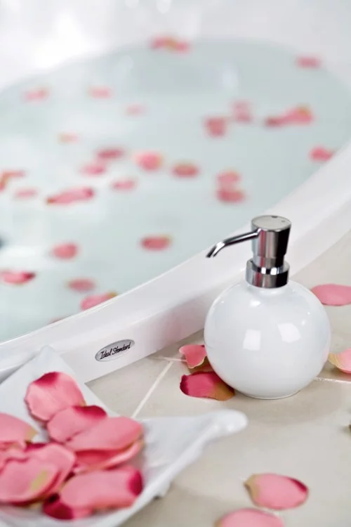badewanne romantik entspannende momente japanischen stil