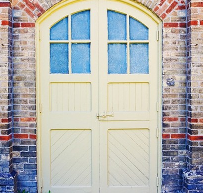 Gelbes Haustür Design - 10 inspirierende und attraktive Ideen