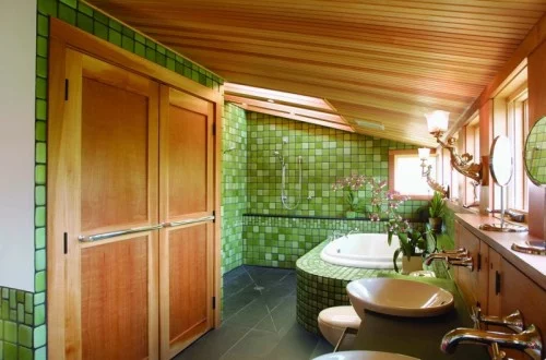 grüne badfliesen dachgeschoss badezimmer