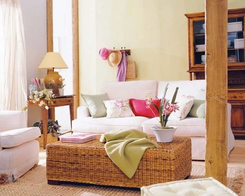 rustikale wohnzimmer design ideen weiß sofas kissen