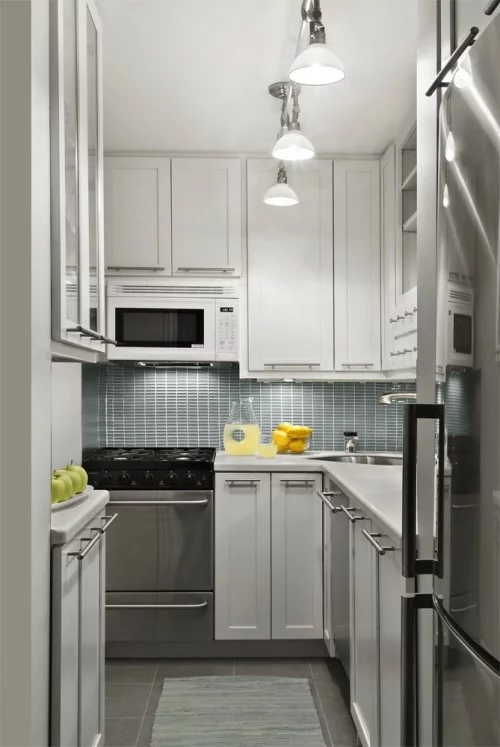 schicke design ideen kleine küchekompakt grau farbe