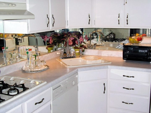 spiegel im küchenbereich weiß möbel kochherd küchenspiegel