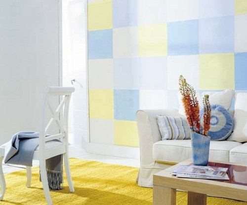 wanddekoration mit quadraten narzissengelb pastelltöne wohnzimmer weiß