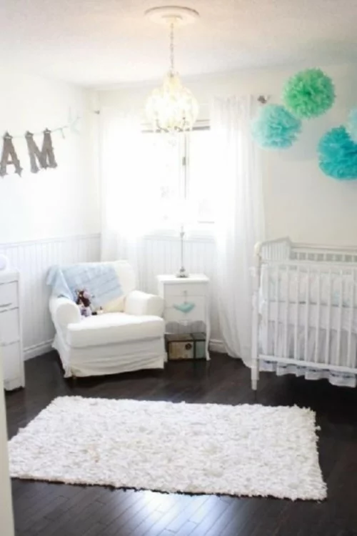 weiße babyzimmer design ideen weich teppich