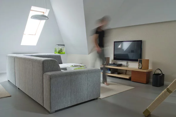 Modernes 2-Etagen-Apartment polen weiß niedrig sofa
