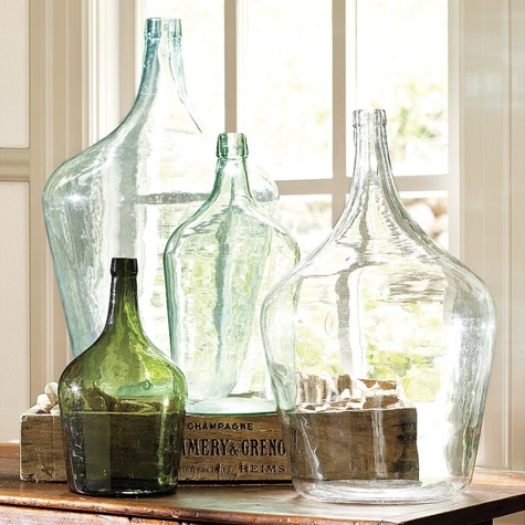 Altmodische Flaschen Innendesign Dekoration Küche Fenster