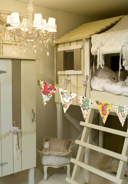 Indoor Baumhäuser coole Ideen Kinder romantisches Baumhaus
