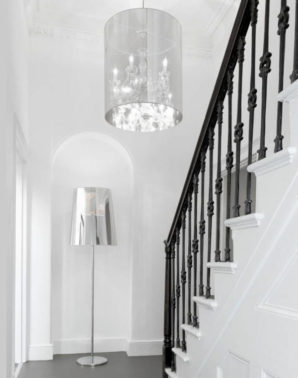 design polyester stehlampe spiegel treppenhaus moooi