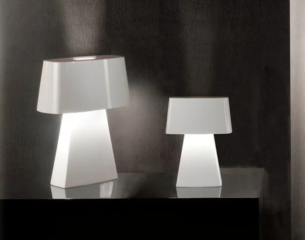 designer lampen aus technopolymer bag penta modell tischlampe weiß