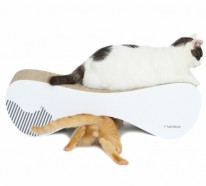Schickes Tiermöbelstück von Marta Pietrusiak – tolles und bequemes Katzenbett