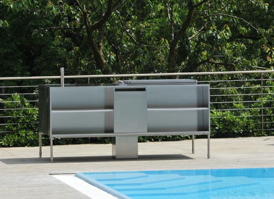 Designer Kücheninsel - dezent und praktisch