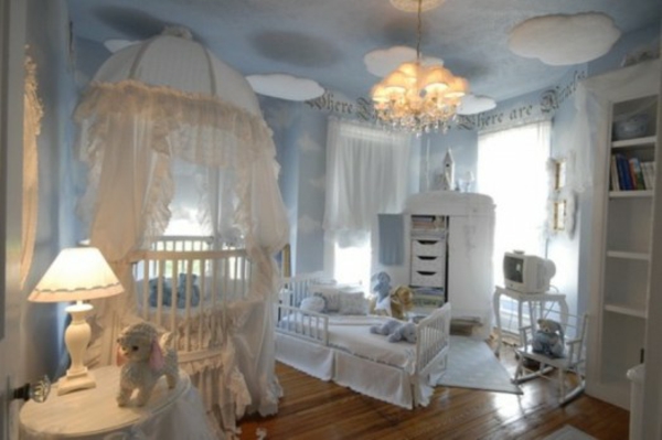 luxuriöse babyzimmer deko deckewolken