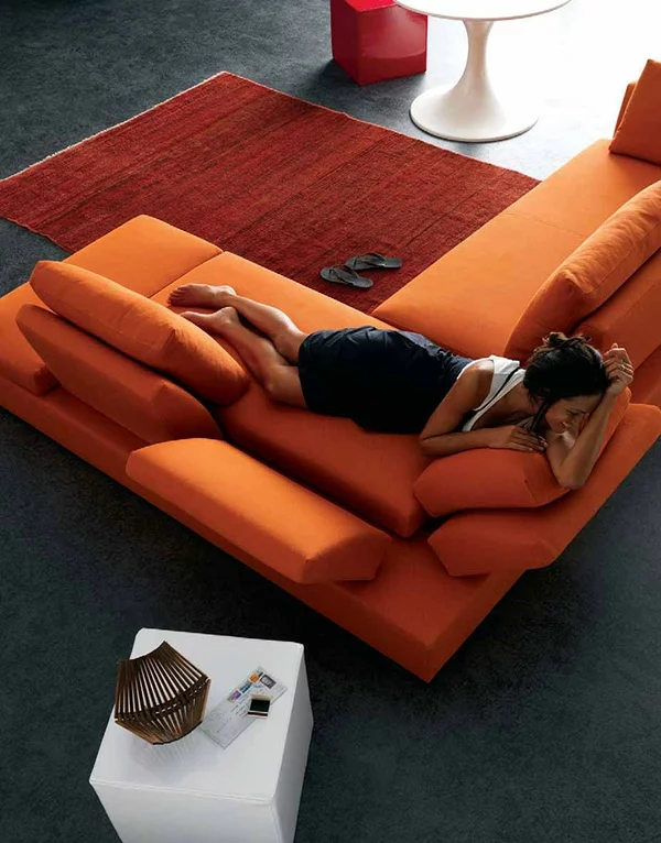 modernes wohnzimmer design grell orange stimmung behaglich