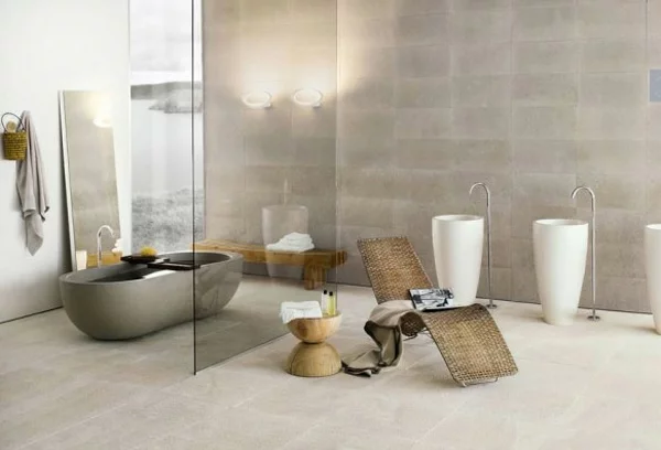 neutrales farbschema minimalistisch bad glaswand badewanne