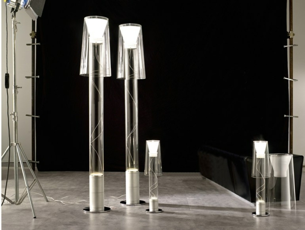 Designer Stehlampe Metall - The Mid Century Modern Living Room