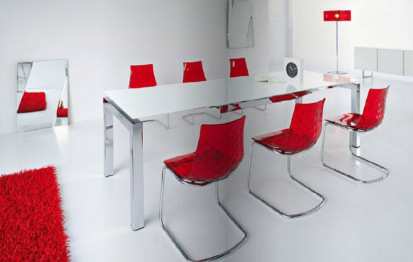 wohnzimmer esstisch rote stühle