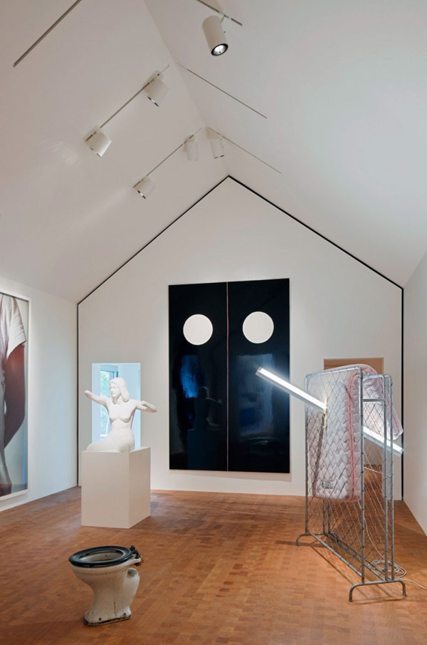 Altes Vermögen aus der Mitte des Jahrhunderts - eine moderne Residenz