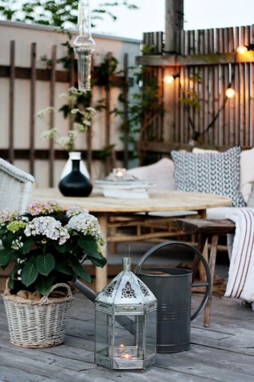 Coole, moderne Gartenmöbel Designs gießkanne grau
