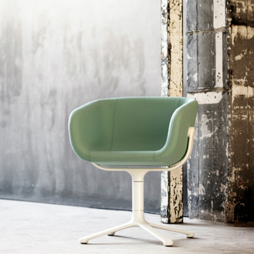 cooles büro stuhl design freistehend grün klar formen linien
