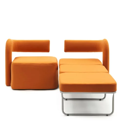orange stuhl in einzelbett umgewandelt ausziehbett zwei