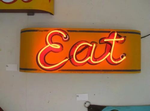 vintage zeichen im interior verwenden leuchtend essen