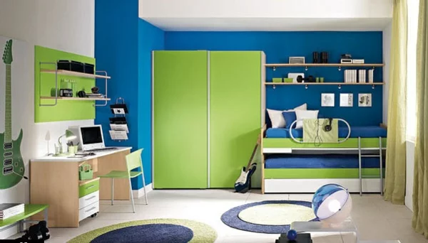 Das Kinderzimmer Interior mit leuchtenden Farben erfrischen blau