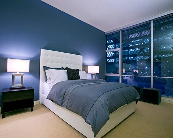 Wand Farben im Schlafzimmer dunkelblau modern bequem