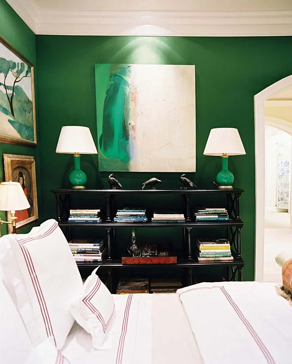 Wand Farben im Schlafzimmer grün weiß nachttischlampen weiß lampenschirm