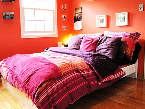 Wand Farben im Schlafzimmer orange lila rosa bettwäsche