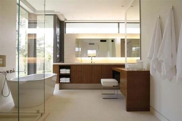 Elegante Badezimmer Interior Design Ideen glaswände holz ausstattung