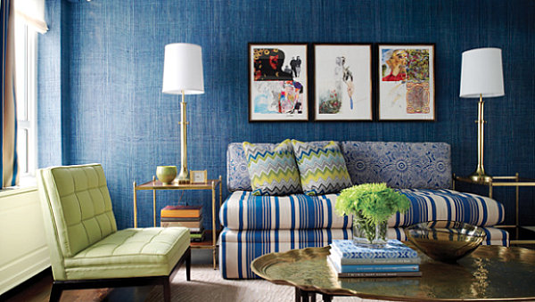 blaue farbpalette im lebhaften interior  grün sofa streifen bilder