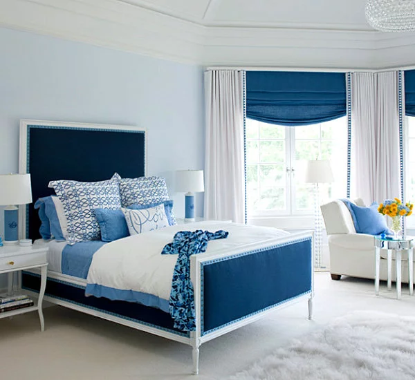 blaue farbpalette im lebhaften interior design kopfteil