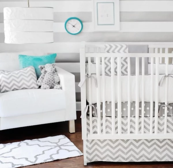 Coole Bettwäsche für Kinderbetten weiß babybett geländer