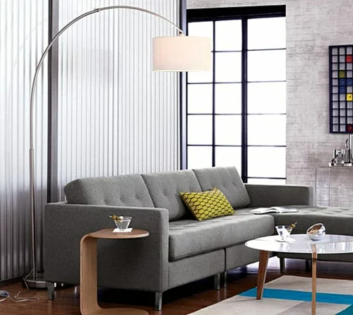 erstaunliche trendy lampen ideen sofa grau kissen gelb