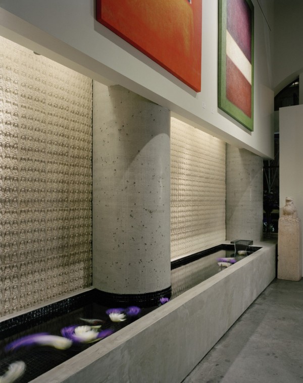 haus designs mit indoor wasser garten beton wandbilder