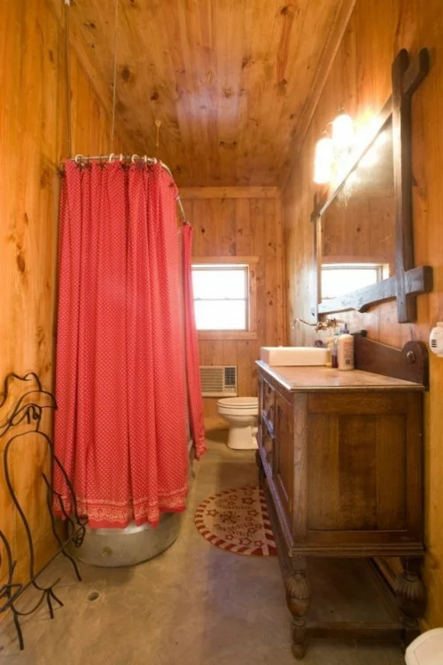 ländliche badezimmer design ideen rustikal holz feminine ambiente