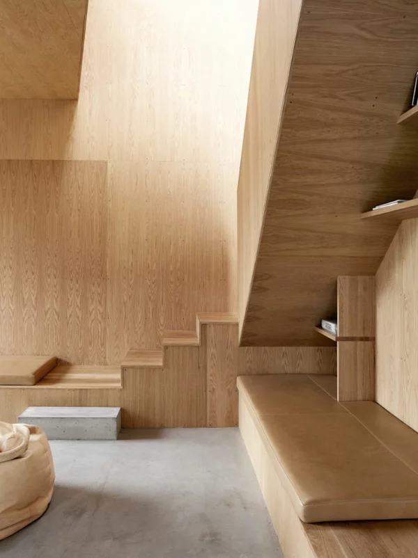 minimalistisch gestaltete sommer residenz treppe holz einrichtung