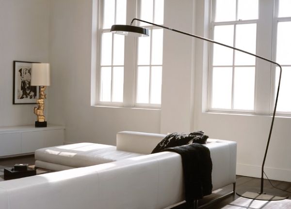 moderne stehlampe designs idee weiß leder sofa