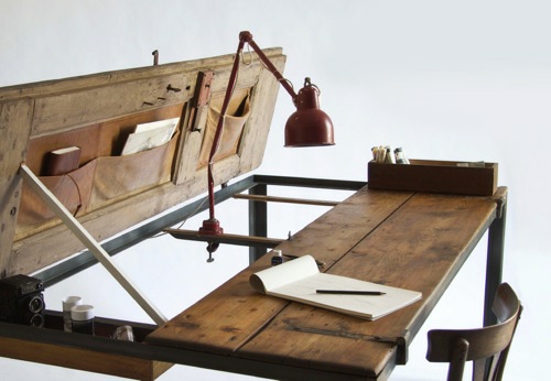 möbel designs aus antikem holz schreibtisch tischplatte tischlampe