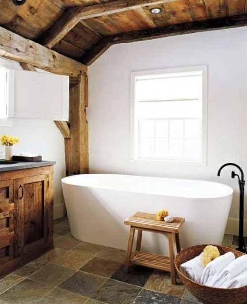 rustikale badezimmer design ideen badewanne scheunen holz
