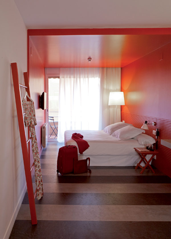 Schickes einfaches Hotel in Barcelona - Holá im Charme der 60er!