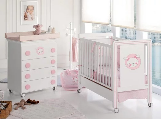 Trendy Kinderzimmer Möbel für Babys pastellfarben auf rollen
