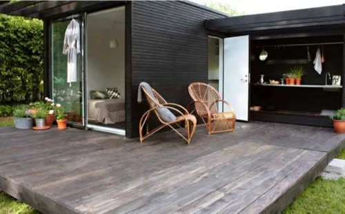 attraktive blockhaus designs fertighaus holz platten schwarz